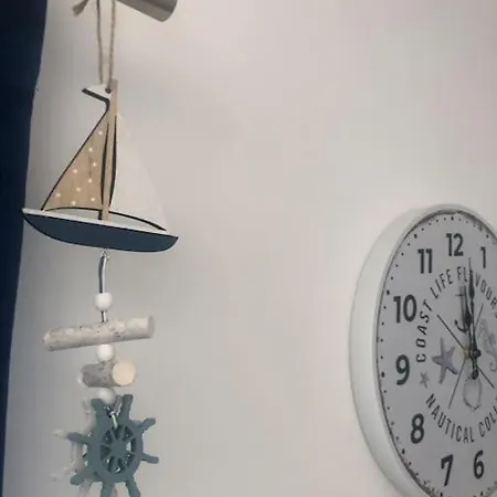 Nowy Tani Appartement *